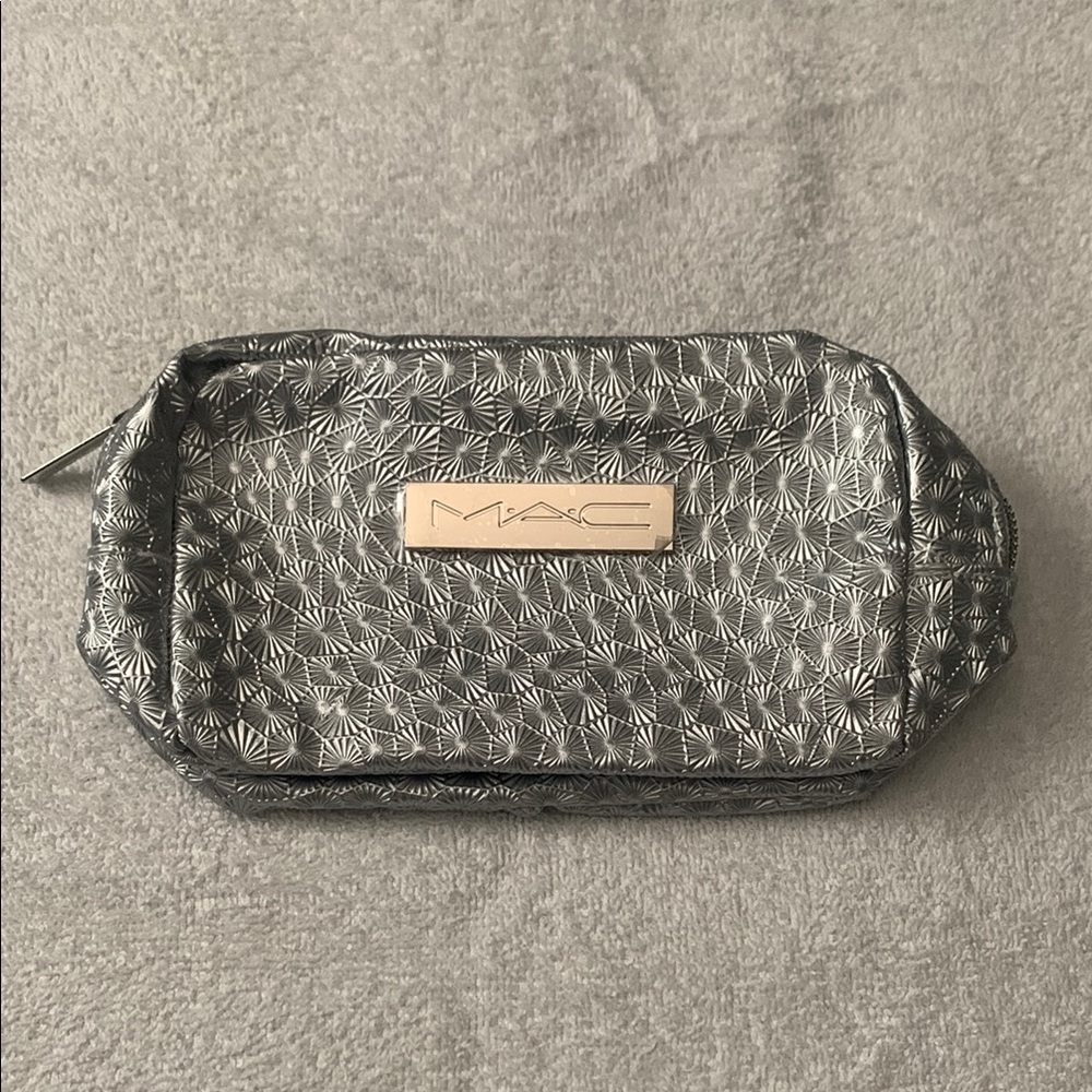 MAC Holiday Bag in Shimmering Silver